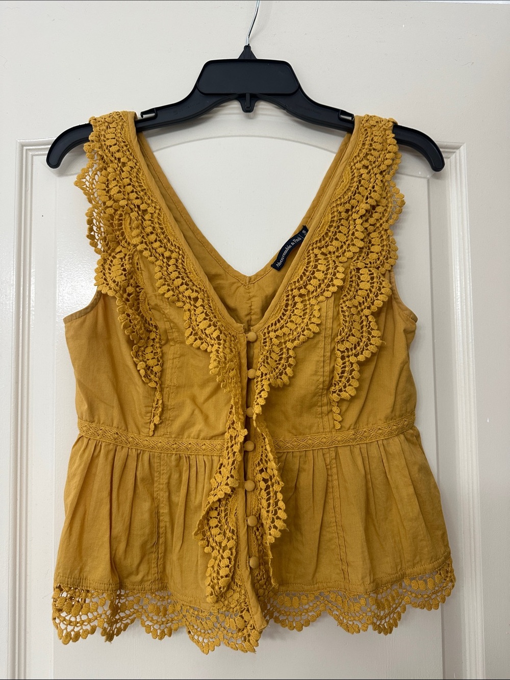 Abercrombie & Fitch Mustard Crochet-Trim Sleeveless Peplum Camisole